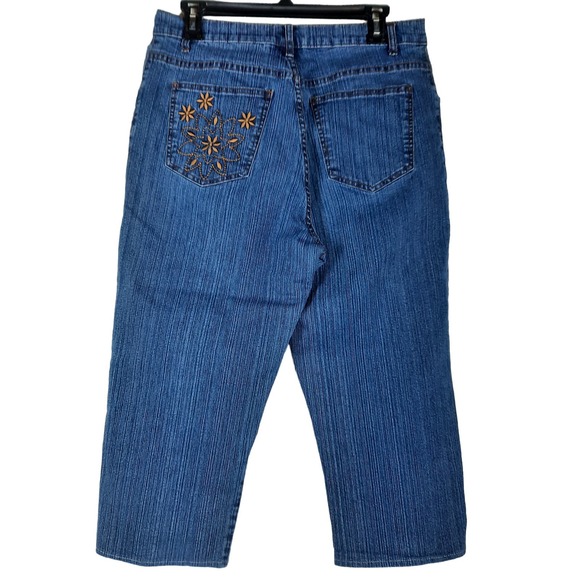 BILL BLASS JEANS STRETCH WOMEN'S 10 BLUE HIGH-RISE‎ EMBROIDERED CAPRI BUTTON ZIP - Picture 4 of 6